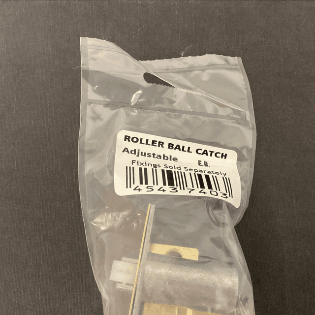 Roller ball catch 4543740